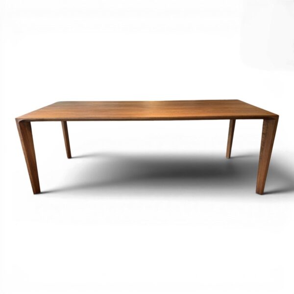 Eetkamertafel Hanny - Artisan — productfoto op witte achtergrond