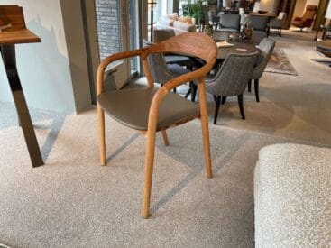 Artisan Neva Eetkamerstoel Showroommodel 1