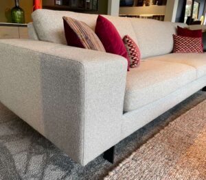 Hofstede Raanhuis Plaza/ Basso Modulaire bank Showroommodel 4