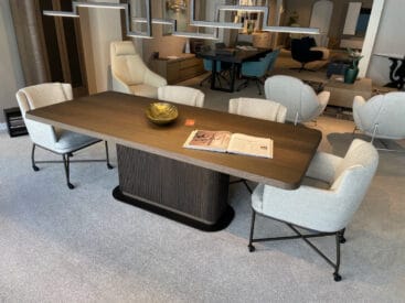 Hofstede Raanhuis Tortona M-TOR 7105 Eetkamertafel Showroommodel 1