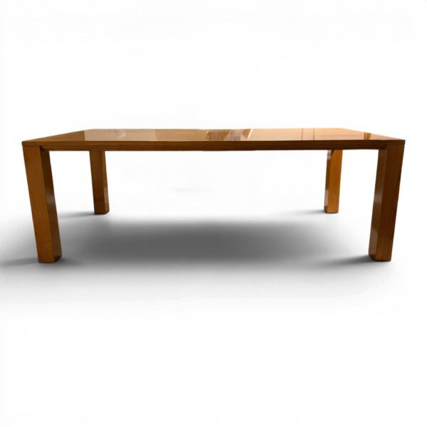 Eetkamertafel L289L4/FC1 - Lando — productfoto op witte achtergrond