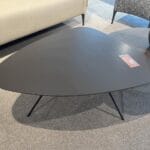 Leolux Liliom 3-hoek Salontafel Showroommodel 1