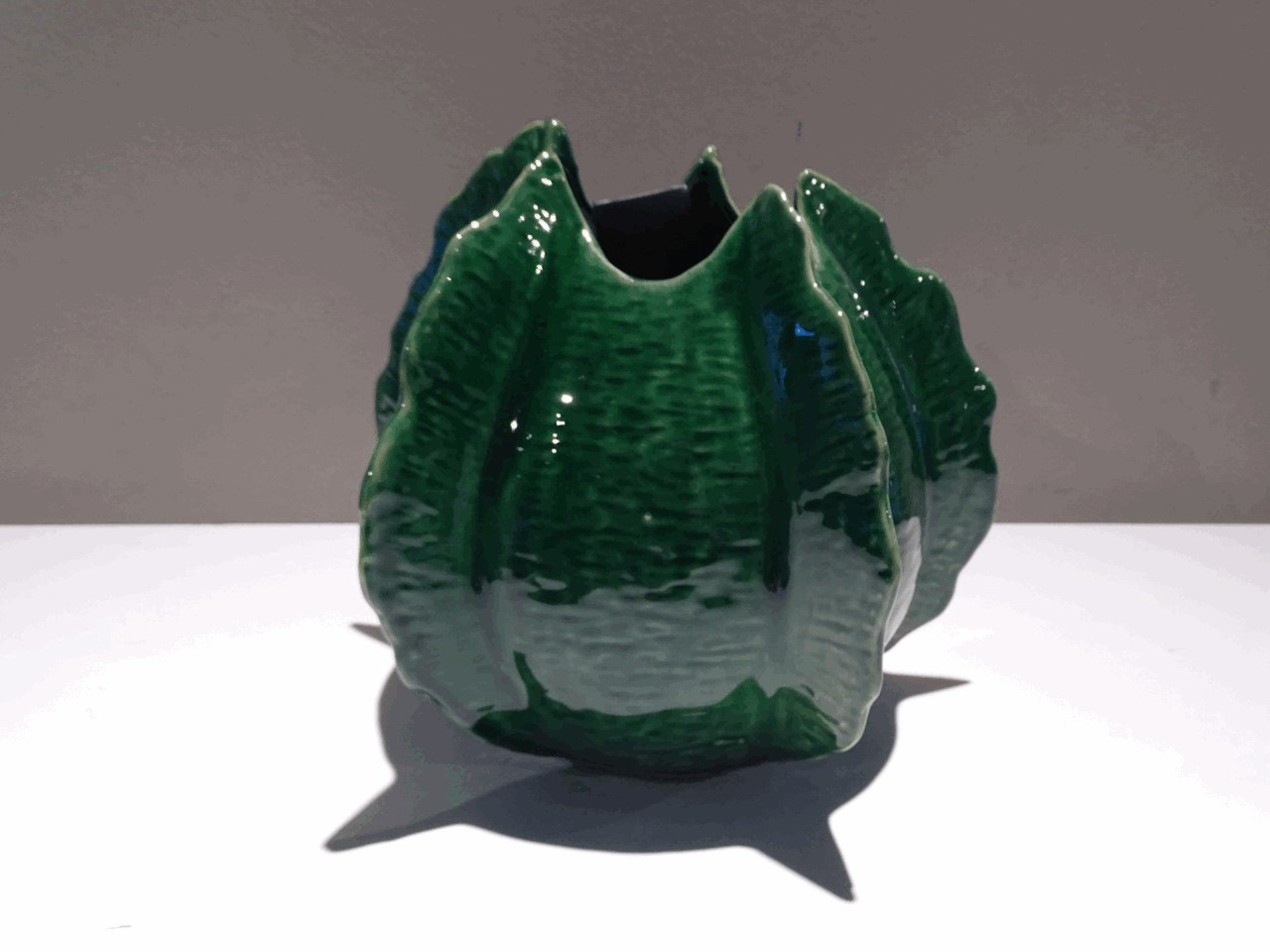 Vaas green ceramic - PTMD - VERKOCHT Victor Boeren Interieurs